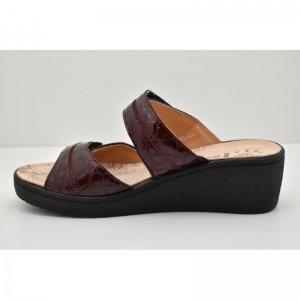 PAULA VERNIS CROC wine
