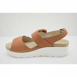 GRETA-48022 muskat
