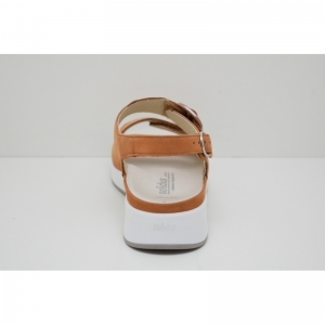 HANNAH-75032 muskat