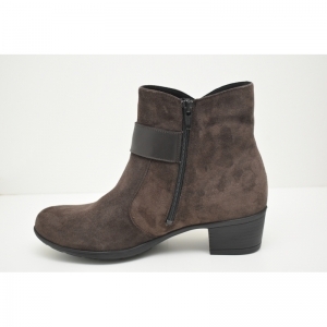 KERRY-35025-30581 bruin
