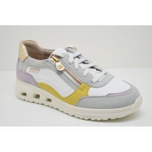 LILAS green almond