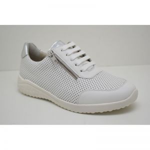 Kyle-60003-10153 wit