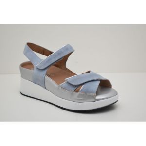 260381 licht blauw