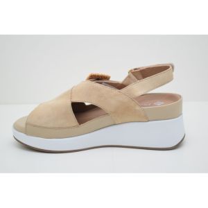 260383-02 sand