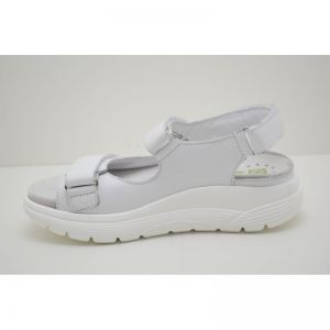 NORINE white