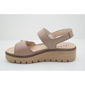 CLEM  light taupe