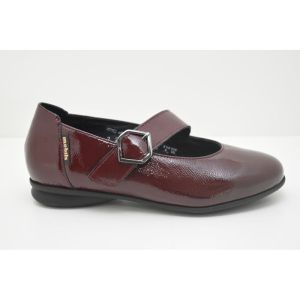 SABRIA-VERNIS oxblood