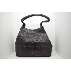 BCR042 bruin